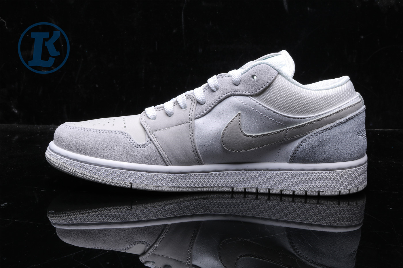 Jordan 1 Low Paris